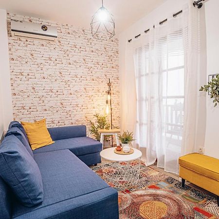 Retro Boutique Apt W Balcony In Historical Area Lägenhet Thessaloníki Exteriör bild